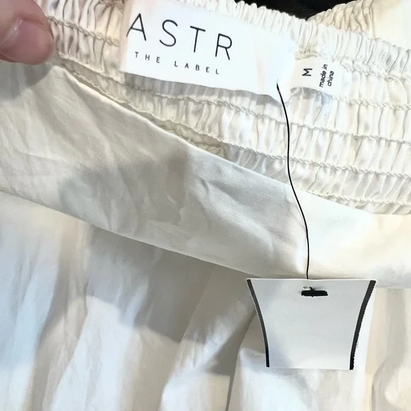 NWT Astr Puff Sleeve Poplin White Dress, S - Picture 10 of 10